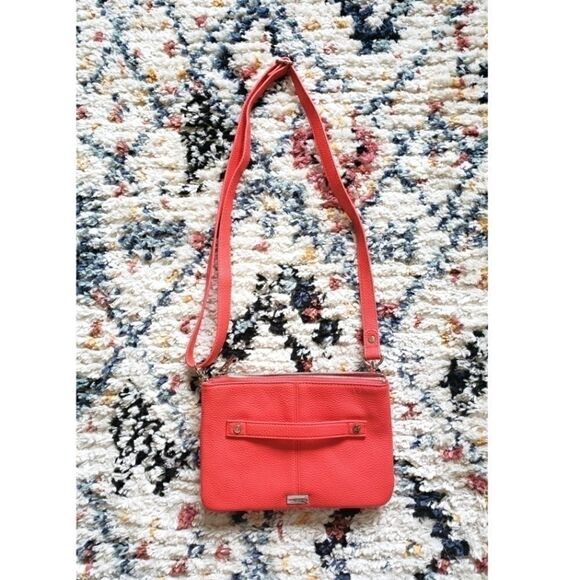 Thirty-one Jewell Coral Kisses Pebble Crossbody - Picture 1 of 9